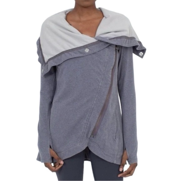 Lululemon - Sz. 10 - Method Wrap - Gray - Ombre Lining - Picture 4 of 7